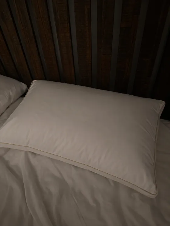 Bedding photo for test card 12